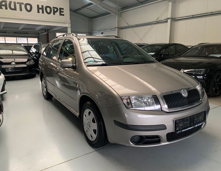 Škoda Fabia 1