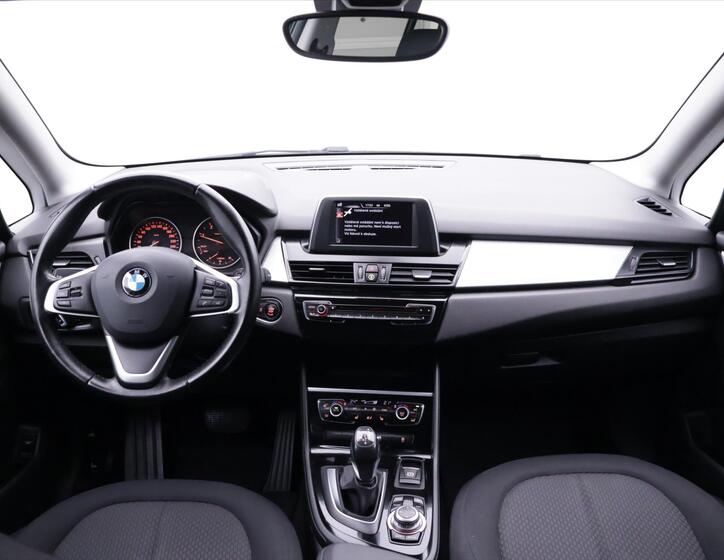 BMW Řada 2 37
