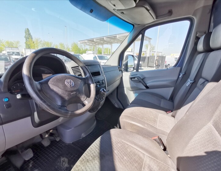Volkswagen Crafter 6