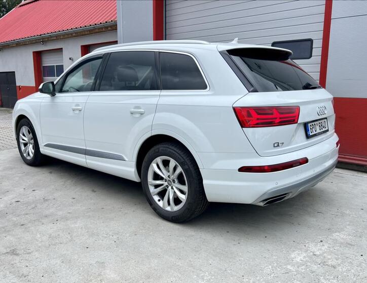 Audi Q7 3