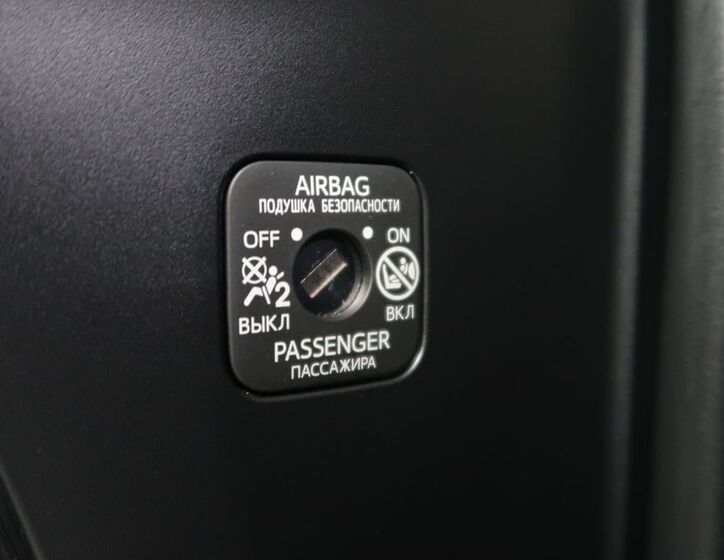 Toyota RAV4 32