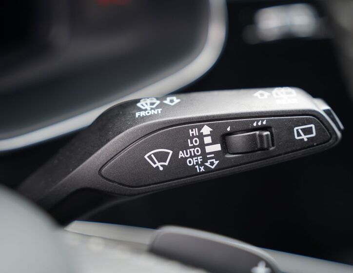 Audi Q8 38