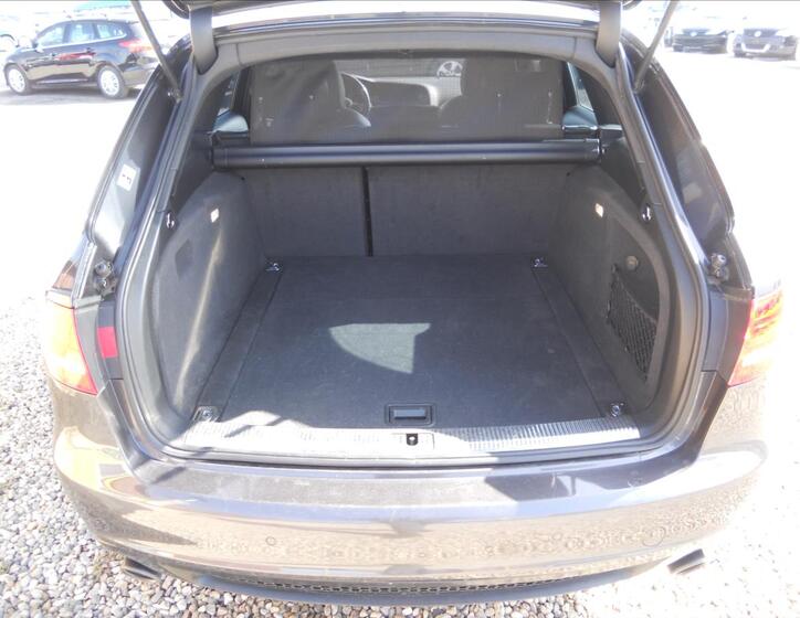Audi A4 17