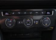 Volkswagen Tiguan 30