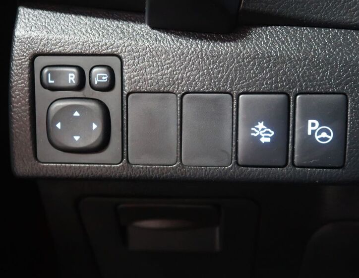 Toyota Auris 21