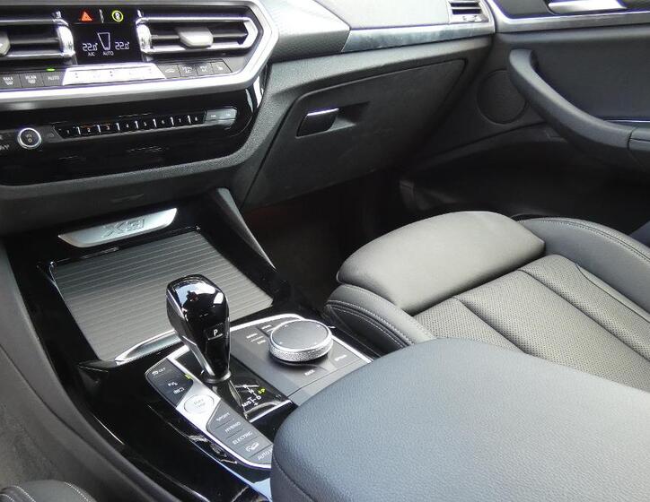 BMW X3 6