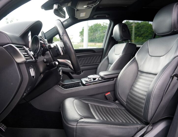 Mercedes-Benz GLS 15