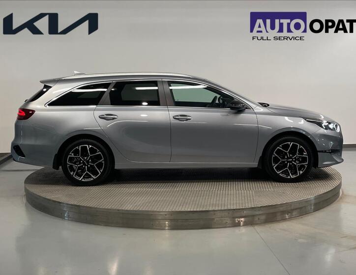 KIA Ceed 4