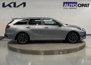 KIA Ceed 4