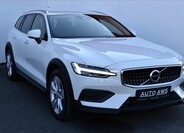 Volvo V60 3