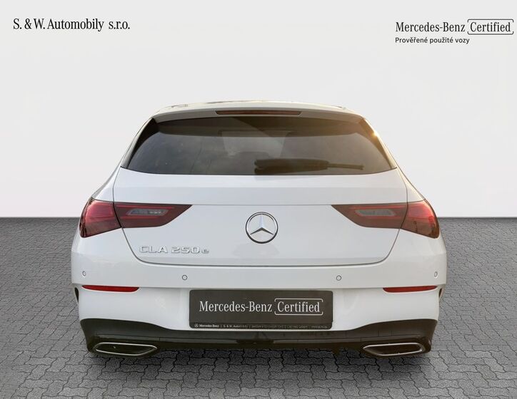 Mercedes-Benz CLA 6