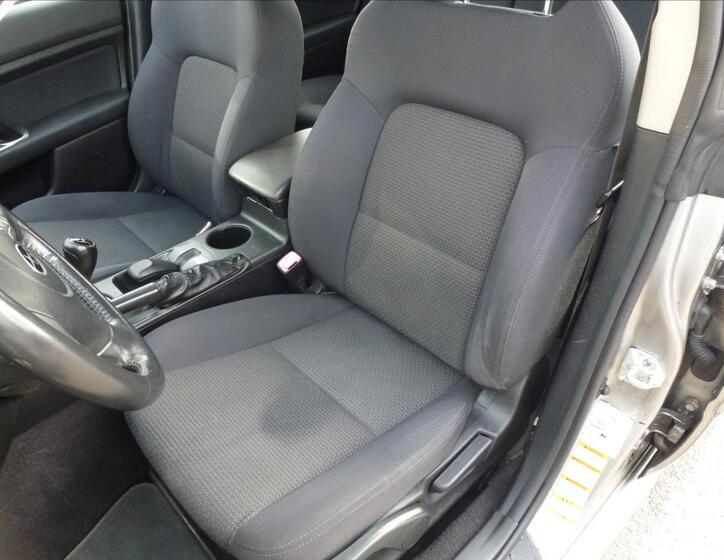 Subaru Legacy 12