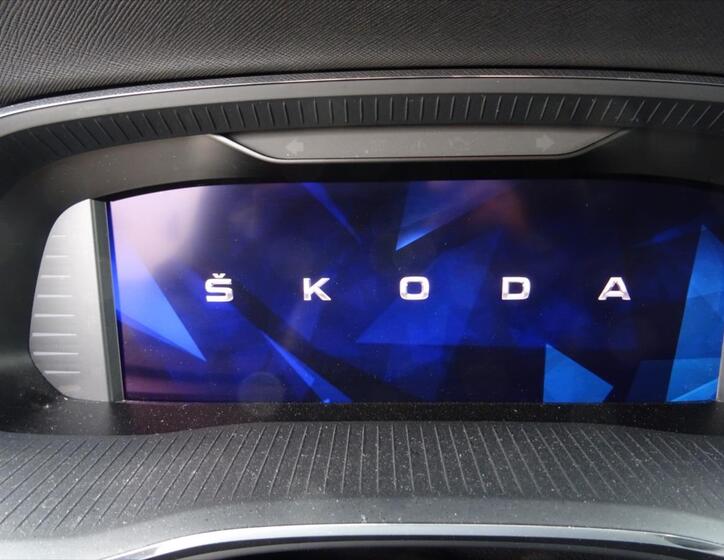 Škoda Octavia 23