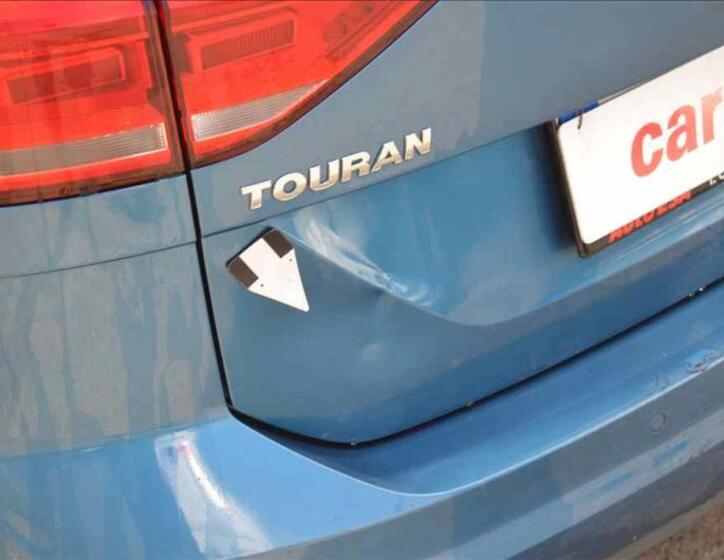 Volkswagen Touran 9