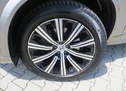 Volvo XC90 11