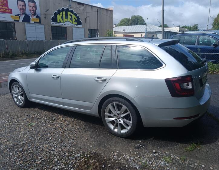 Škoda Octavia 8
