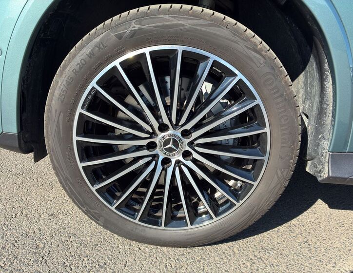 Mercedes-Benz GLC 26