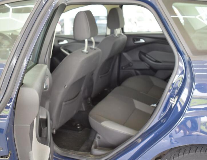 Ford Focus 11