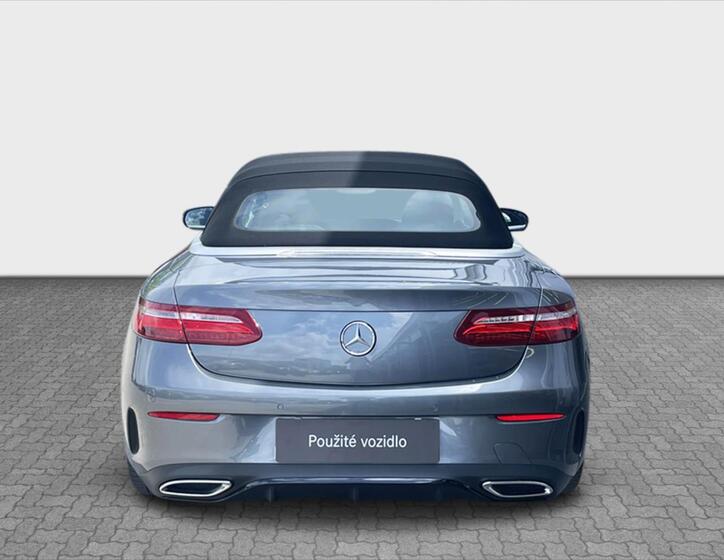 Mercedes-Benz Třídy E 4
