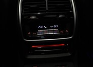 BMW X7 36