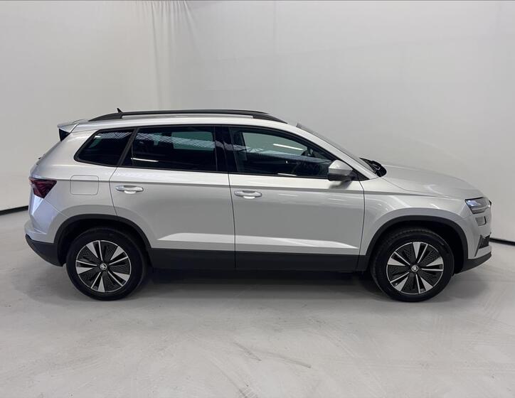 Škoda Karoq 3