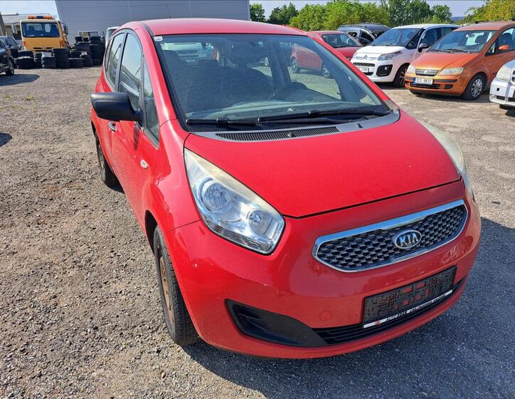 KIA Venga 14
