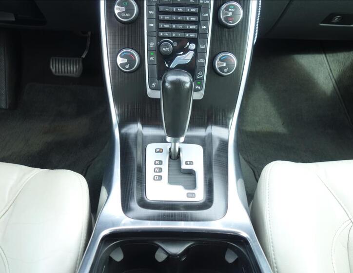 Volvo XC70 26