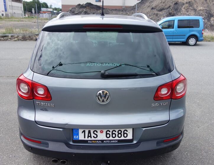 Volkswagen Tiguan 7