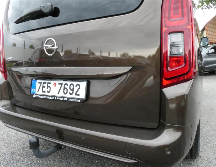 Opel Combo 10