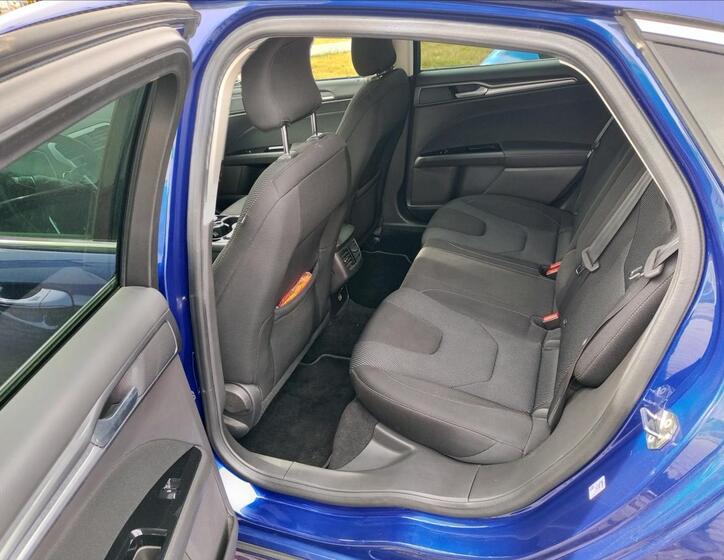 Ford Mondeo 12