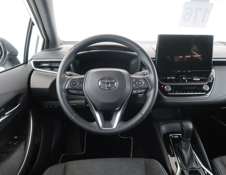 Toyota Corolla 17