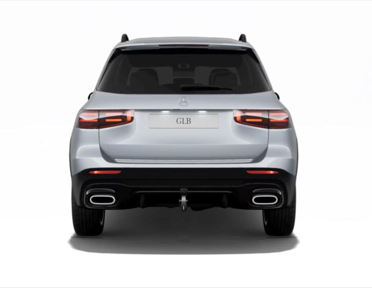 Mercedes-Benz GLB 5