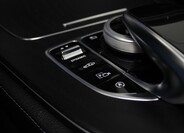 Mercedes-Benz Třídy E 19