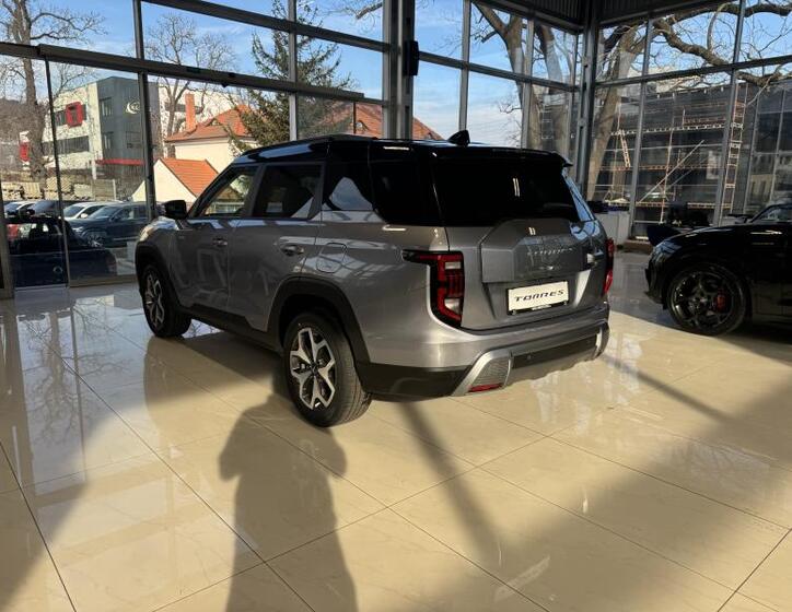 SsangYong Torres 5