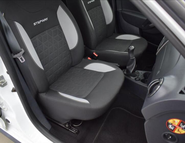 Dacia Sandero 14