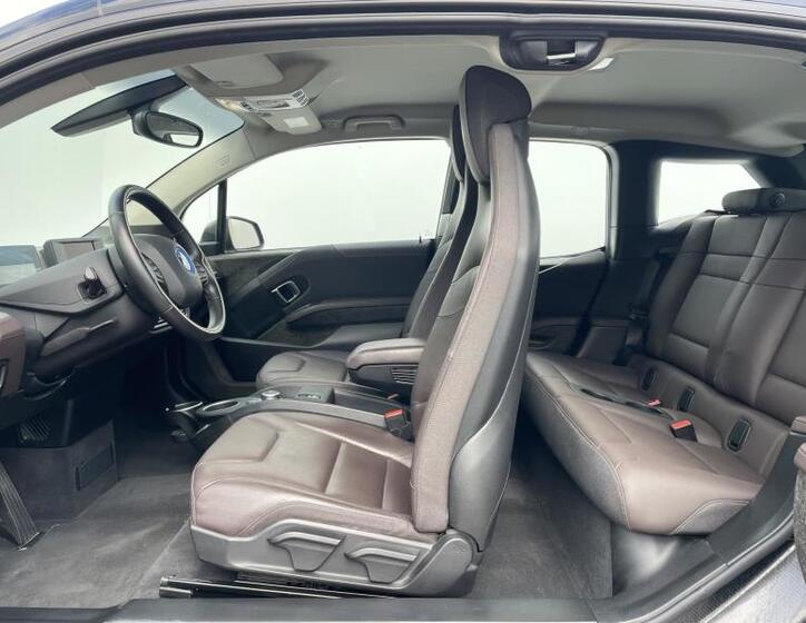 BMW i3 8