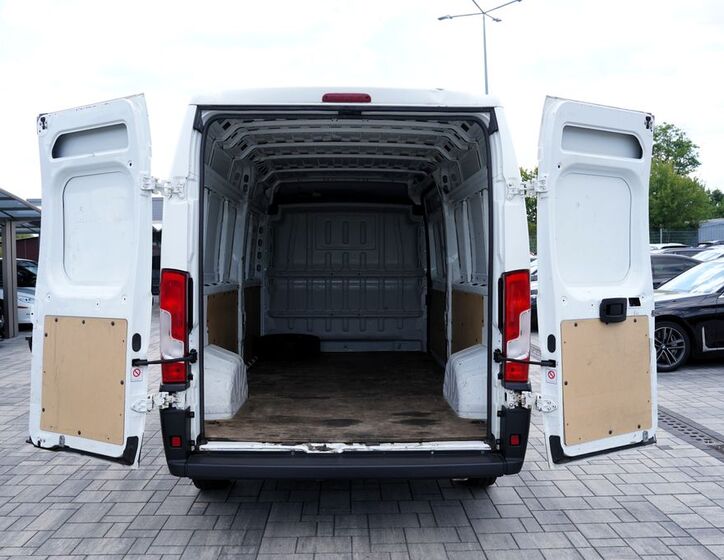 Peugeot Boxer 11