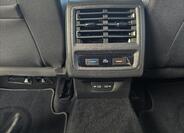 Volkswagen Golf 26