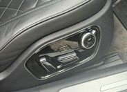 Audi A8 48