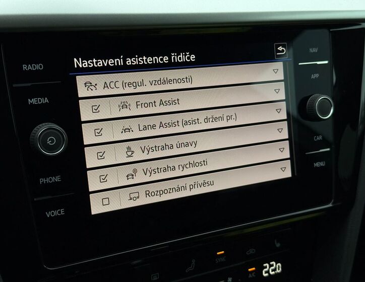 Volkswagen Arteon 8