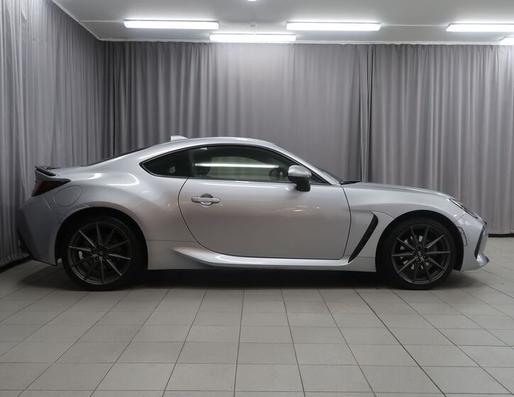 Subaru BRZ 4