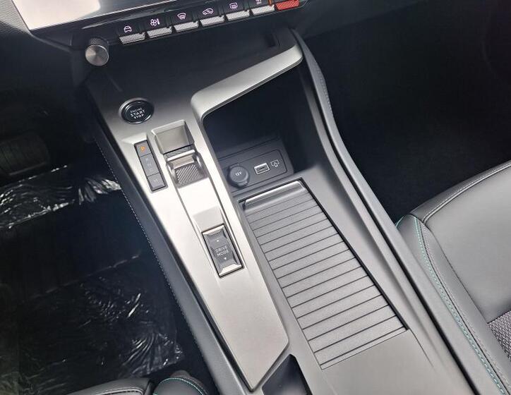 Peugeot 308 17