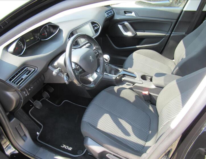 Peugeot 308 15