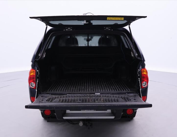 Mitsubishi L200 9