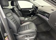 Volkswagen Touareg 23