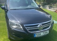 Volkswagen Tiguan 5