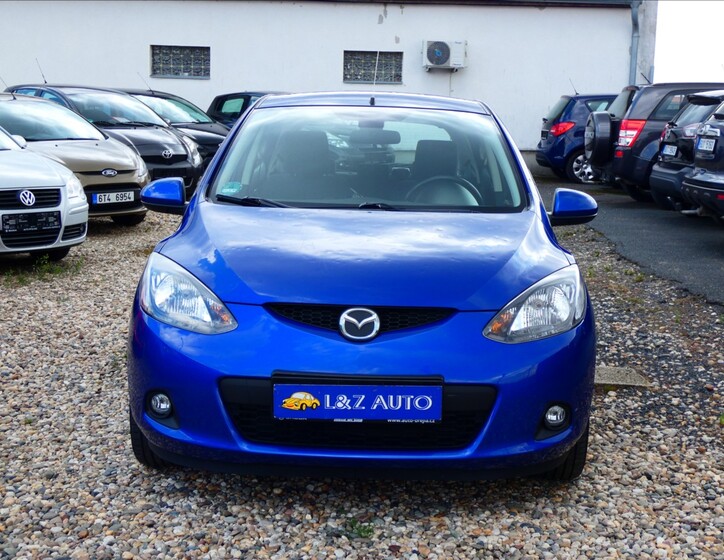 Mazda 2 2
