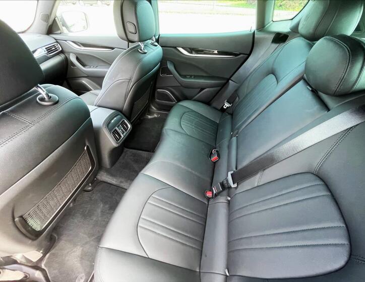 Maserati Levante 21