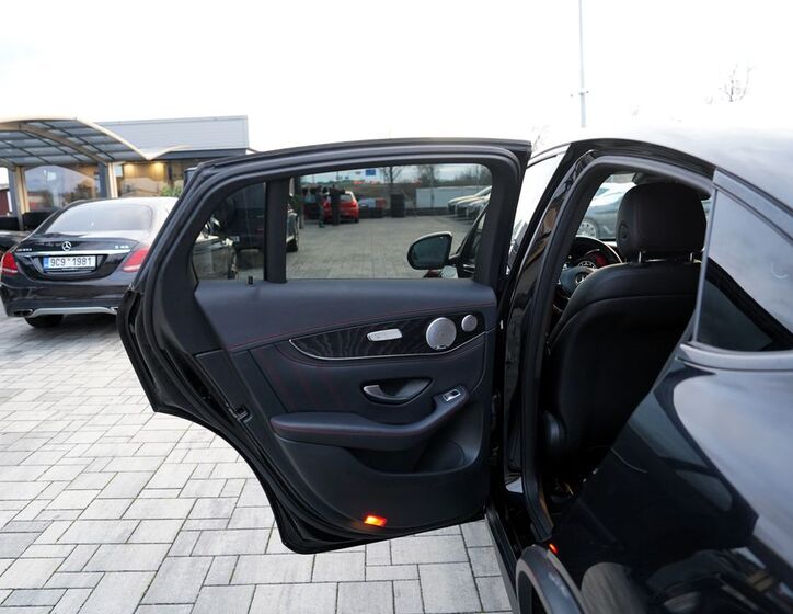 Mercedes-Benz GLC 18