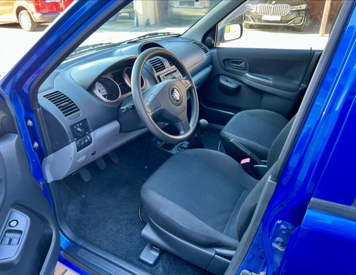 Suzuki Ignis 12